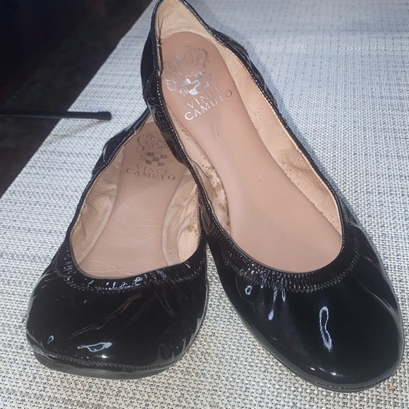 Vince Camuto Shoes - VINCE CAMUTO ELLEN BLACK PATENT LEATHER BALLET SHOES SIZE 38/ 8B